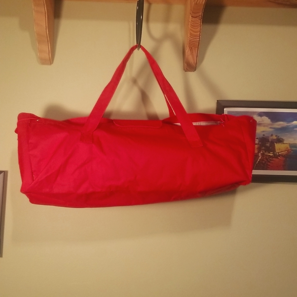 NWOT Long Travel/Craft/Storage Bag.